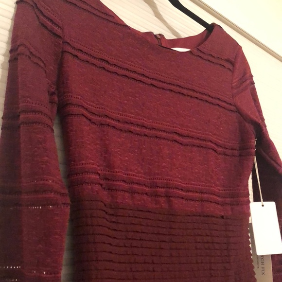 Dress - Picture 2 of 4